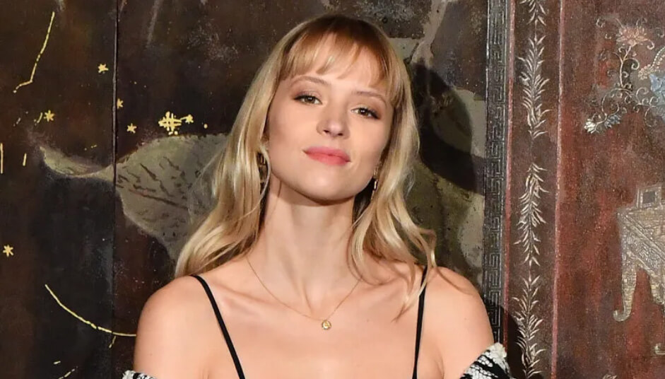 la chanteuse Angèle